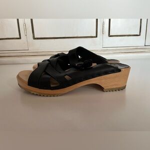 Sven Original Black Weave Buckle Sandal Clogs 2" Low Heel, 9.5 Summer Spring